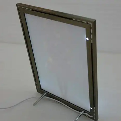 磁吸快装不费力！成都灯箱定制，商超展陈吸睛利器